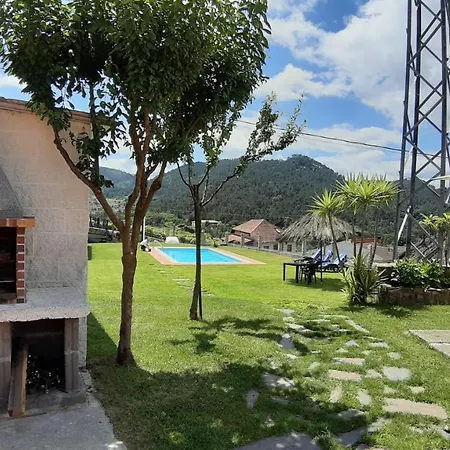 منزل ريفي Casa A Chairina Y A Revolta