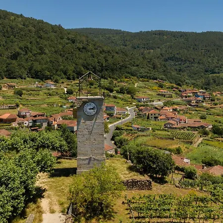 컨트리하우스 Casa A Chairina Y A Revolta *