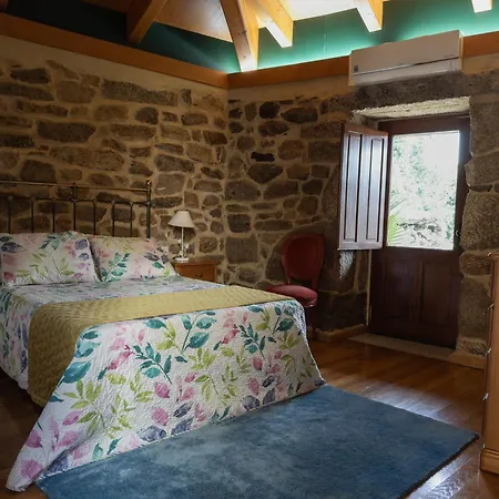 컨트리하우스 Casa A Chairina Y A Revolta