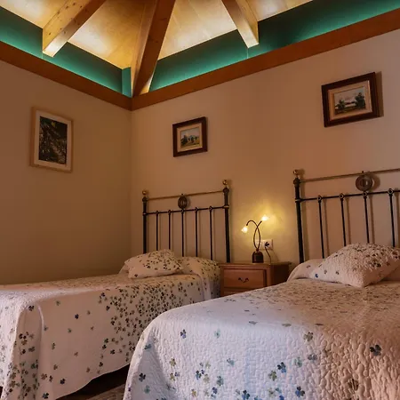 Casa A Chairina Y A Revolta 컨트리하우스