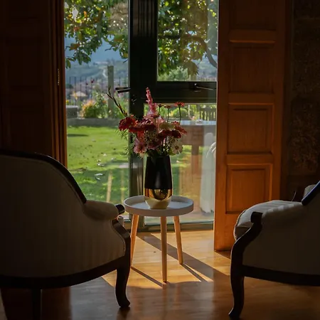Casa A Chairina Y A Revolta * Arnoia