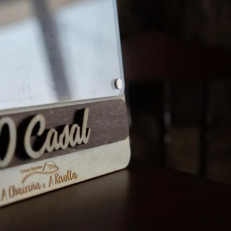 Casa A Chairina Y A Revolta *