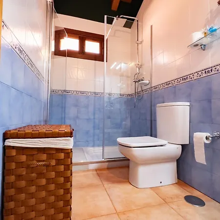 Casa A Chairina Y A Revolta * Arnoia