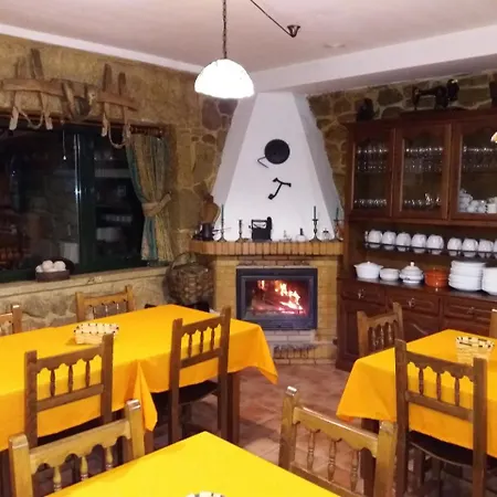 Casa A Chairina Y A Revolta * Arnoia